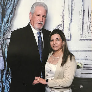 Meet your Posher, Ennia